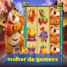 mulher de gemeos